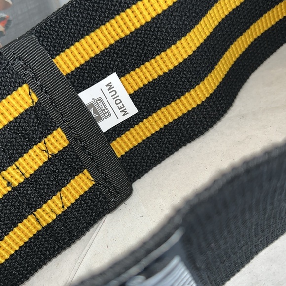 Hardcore Exercise Glute Band - Picture 6 of 7